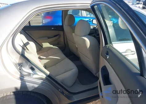 2004 Honda Accord 2.4 Lx из США, поврежденный, VIN 3HGCM56314G700760